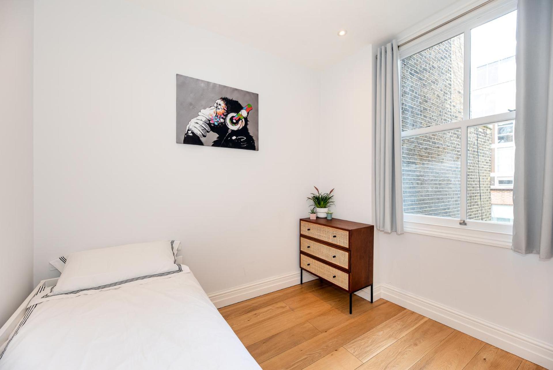 2-Bedroom Victorian Apartment In Kensington London Exterior foto