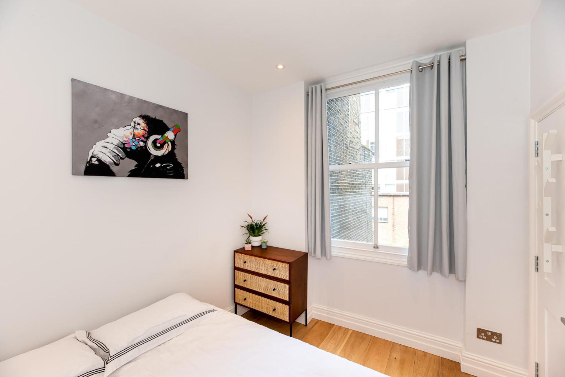 2-Bedroom Victorian Apartment In Kensington London Exterior foto