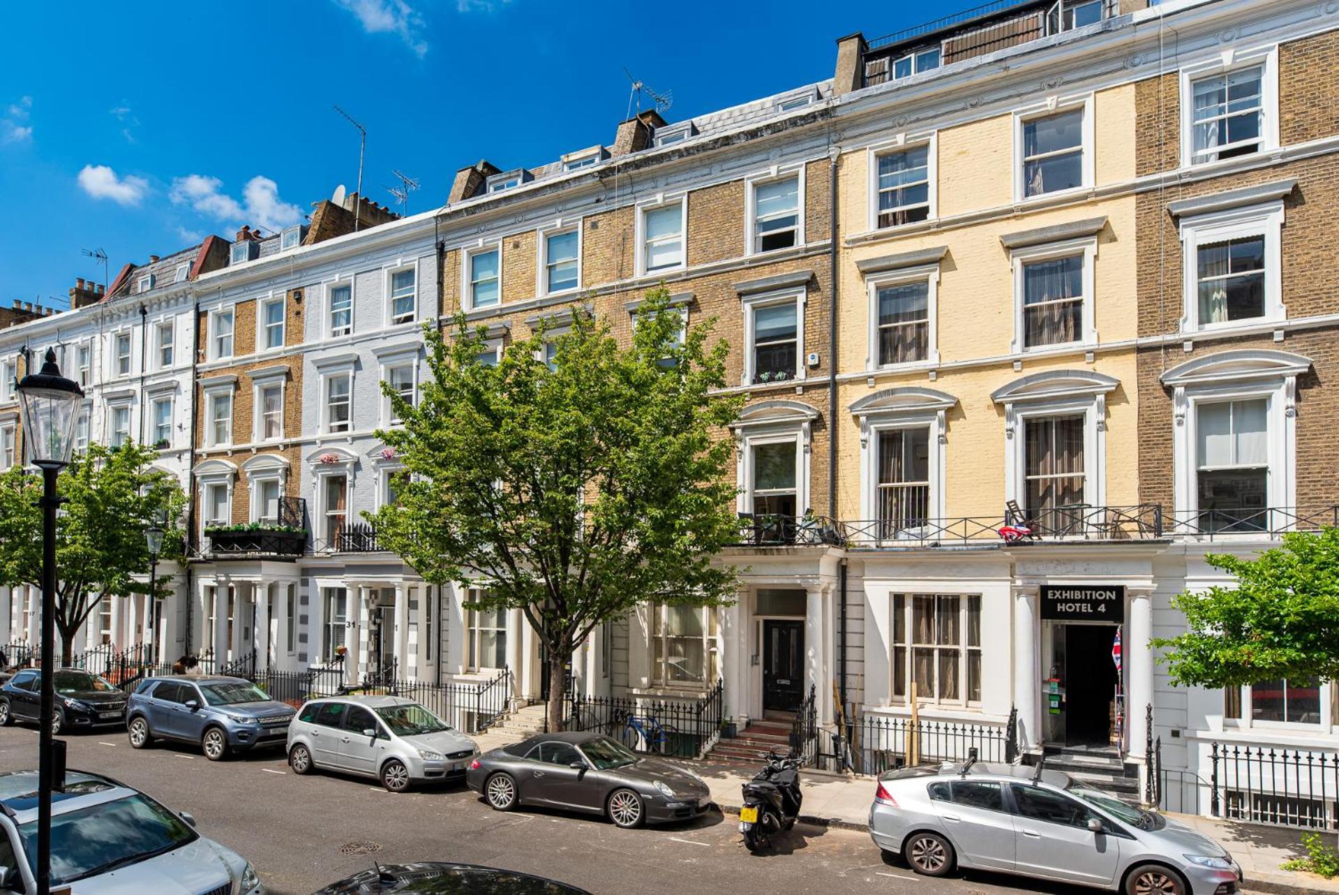 2-Bedroom Victorian Apartment In Kensington London Exterior foto